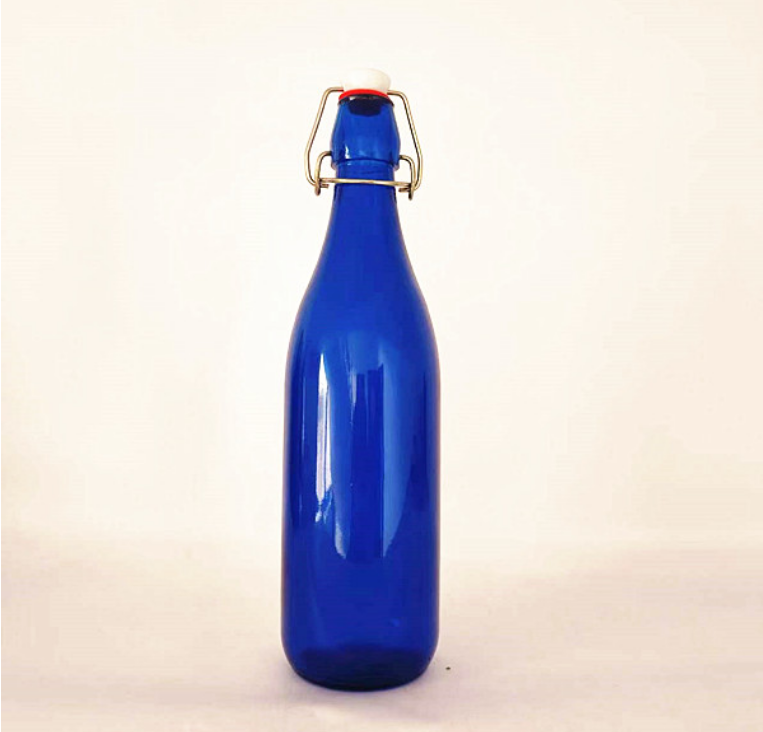 https://www.seekbottles.com/wp-content/uploads/2020/08/custom-blue-swingtop-bottle-750ml.png