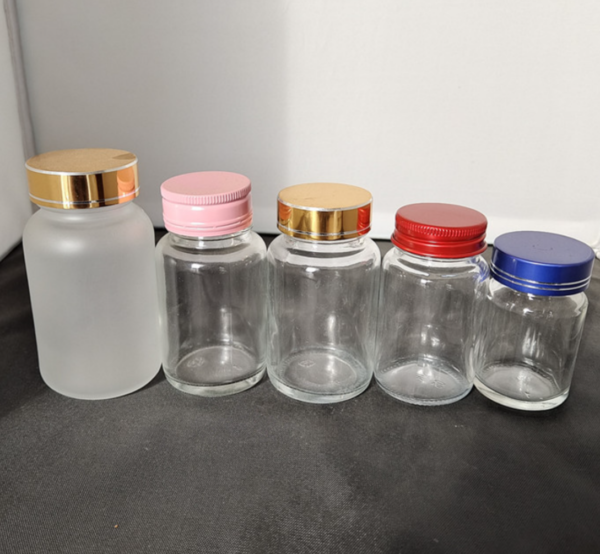 clear pill bottles