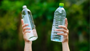 Read more about the article How many plastic bottles does one glass bottle save?