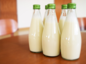 custom milk bottle manufacturer