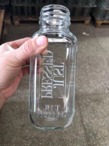 custom glass juice bottles